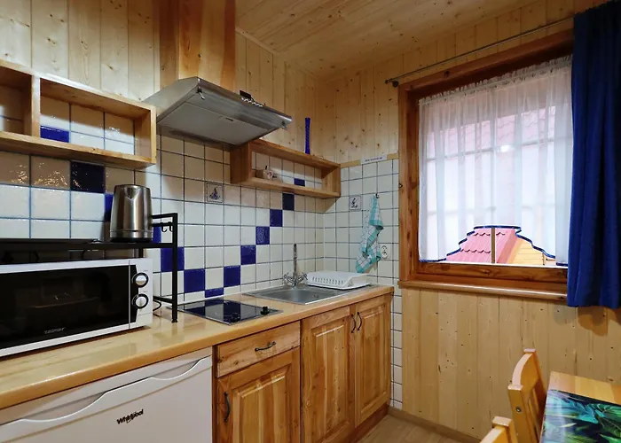 Osrodek Wczasowy Posejdon - I *