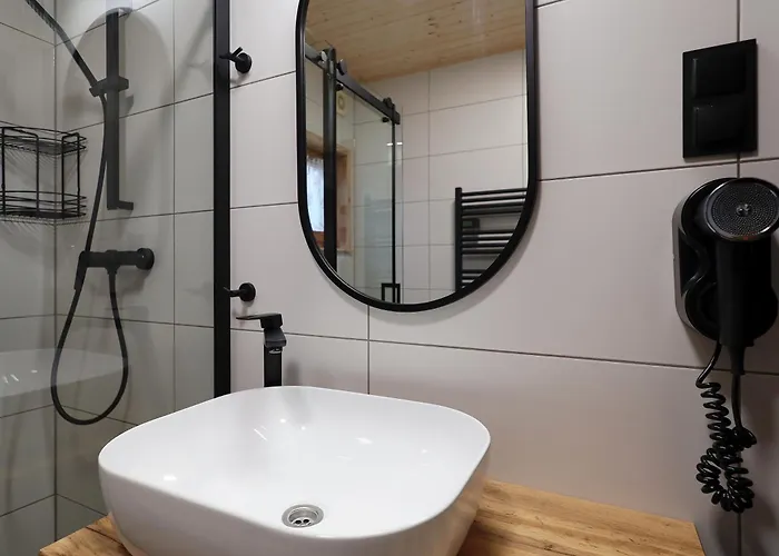 Osrodek Wczasowy Posejdon - I *